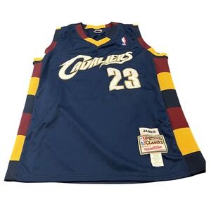 Mitchell & Ness Basketball Jersey Mens 52 Blue LeBron James Cavaliers 23 NBA